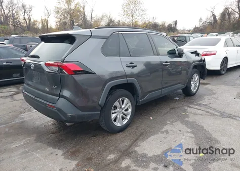 2019 Toyota Rav4 Le z USA, uszkodzony, nr VIN 2T3H1RFV8KW035181
